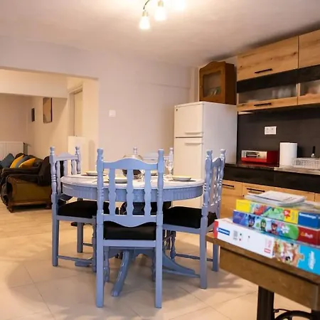 Rastoni Apartments Drama *