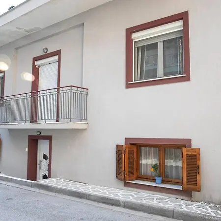 ραστώνη Apartament *