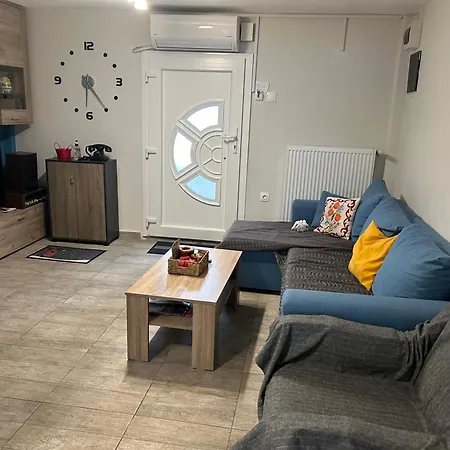 ραστώνη Apartment *